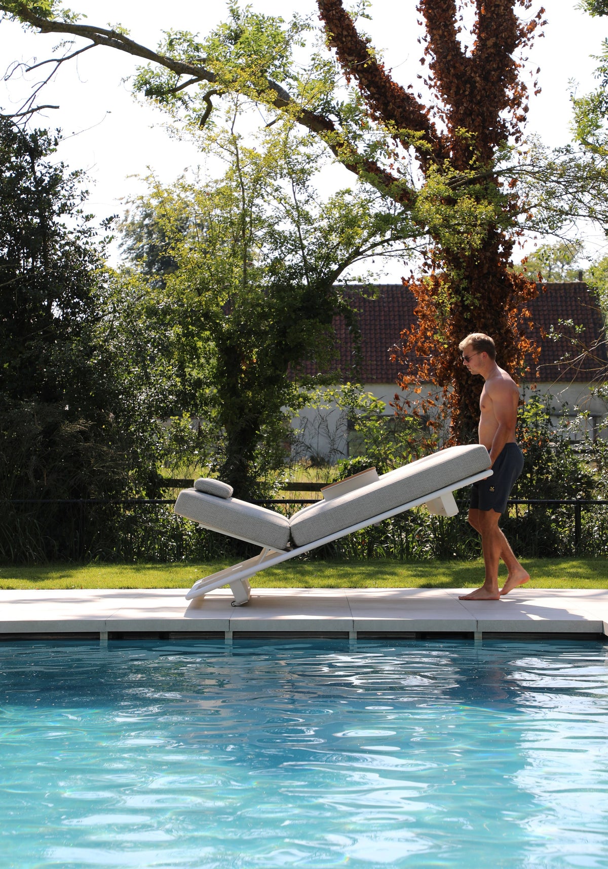 sunlounger(with 1 Headrest) / H-PB0033L